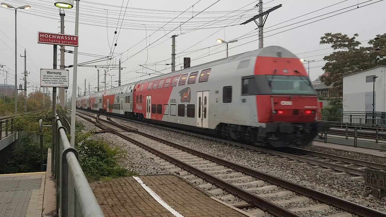 Züge am Mödlinger Bahnhof
