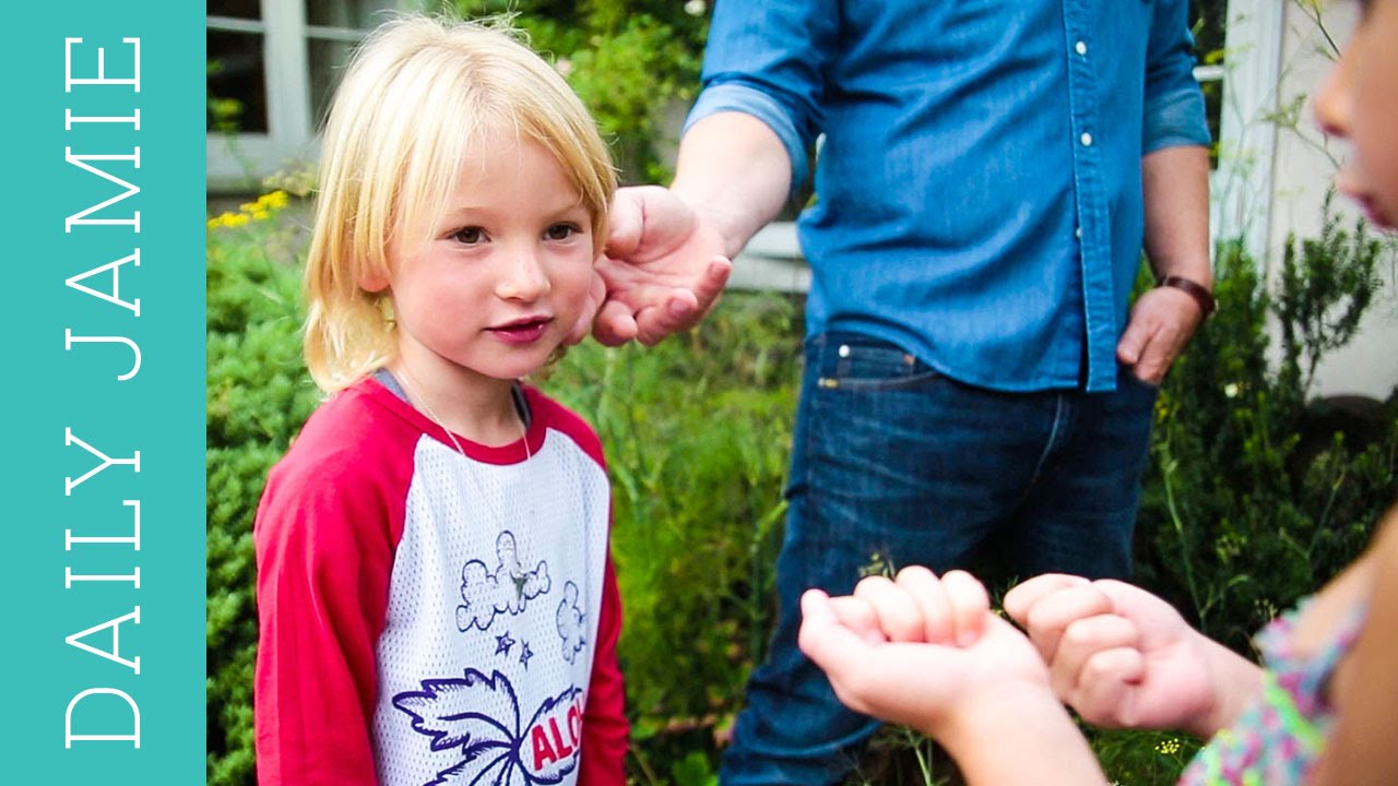 BUBBLEGUM HERBS WITH BUDDY & PETAL | #JamiesSuperFood | Daily Jamie