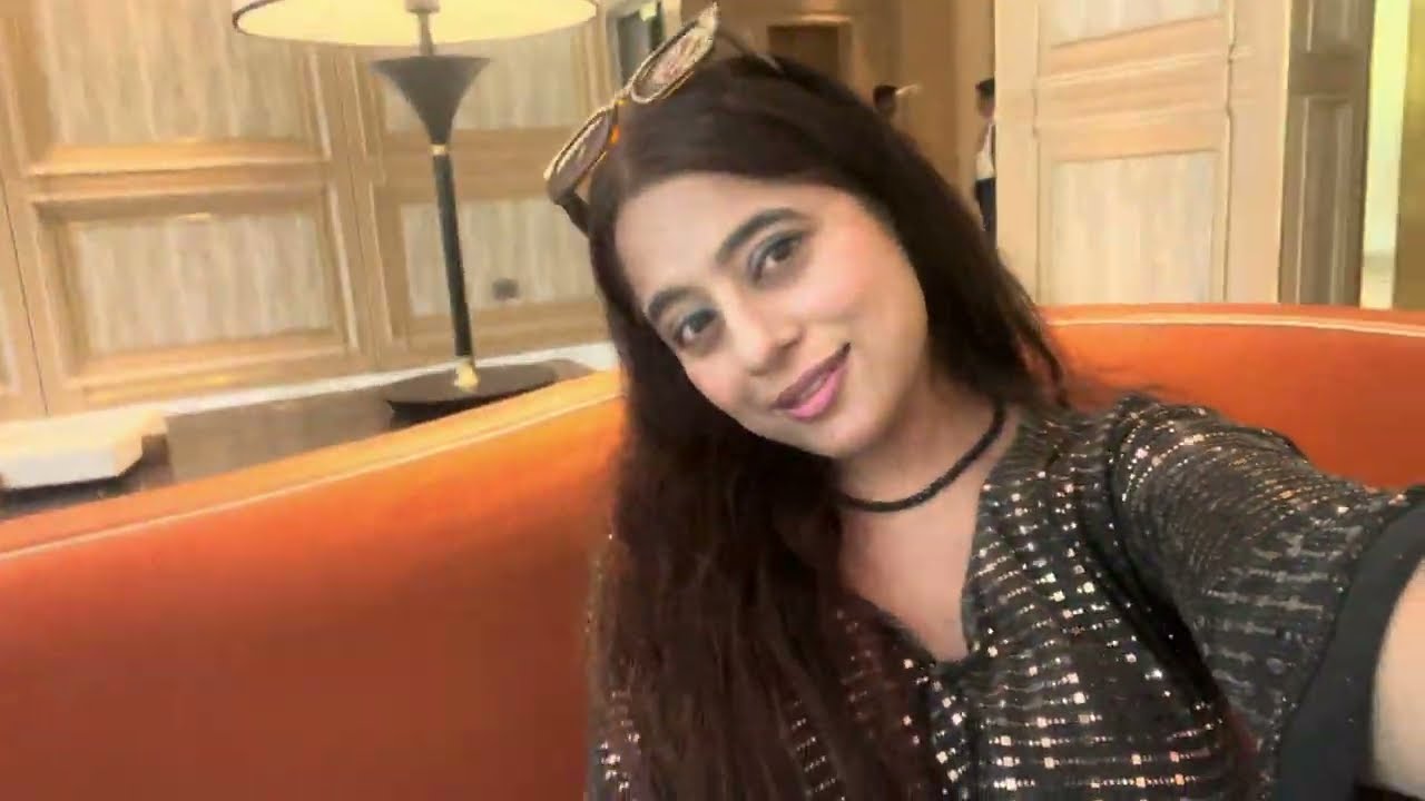 What ₹190 Crores Gets You in Gurgaon! 🤯💰 | DLF Camellias Luxury Tour 