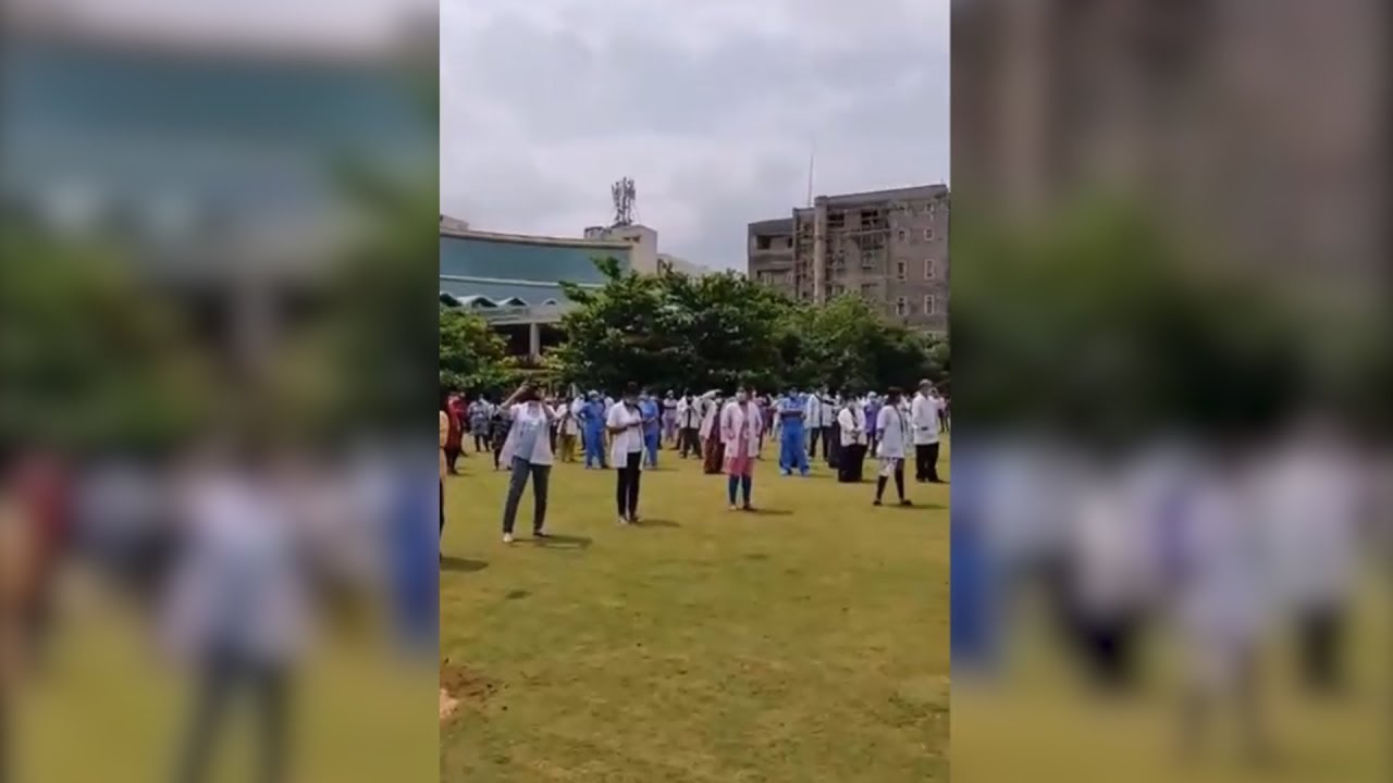 Indian Air Force shows support for frontline workers