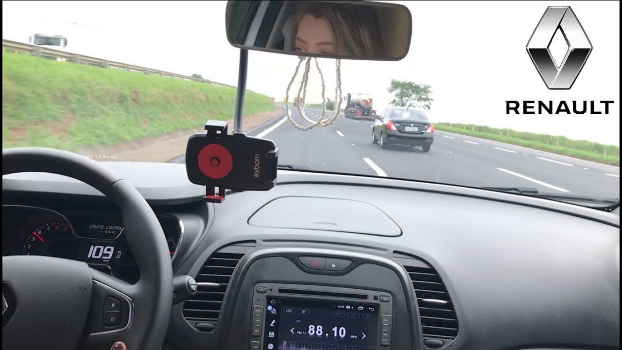 Renault Captur na estrada com a família - Diogo Tavares Corrêa.