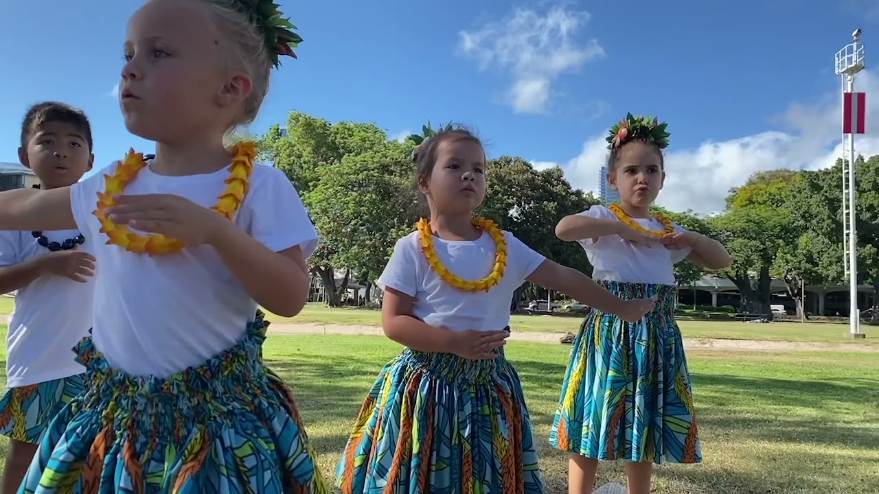 Pūpū Hinuhinu Kāhuli Aku