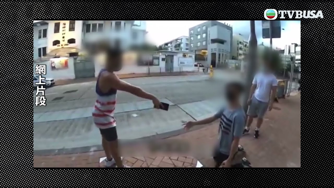 東張西望｜男網紅疑在街頭「放蛇」指控青年向未成年男童索取不雅照期間，因涉嫌非法禁錮青年被捕！