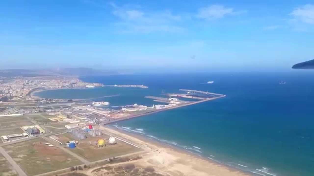 Aproximación aeropuerto de Melilla. Aterrizaje pista 33.