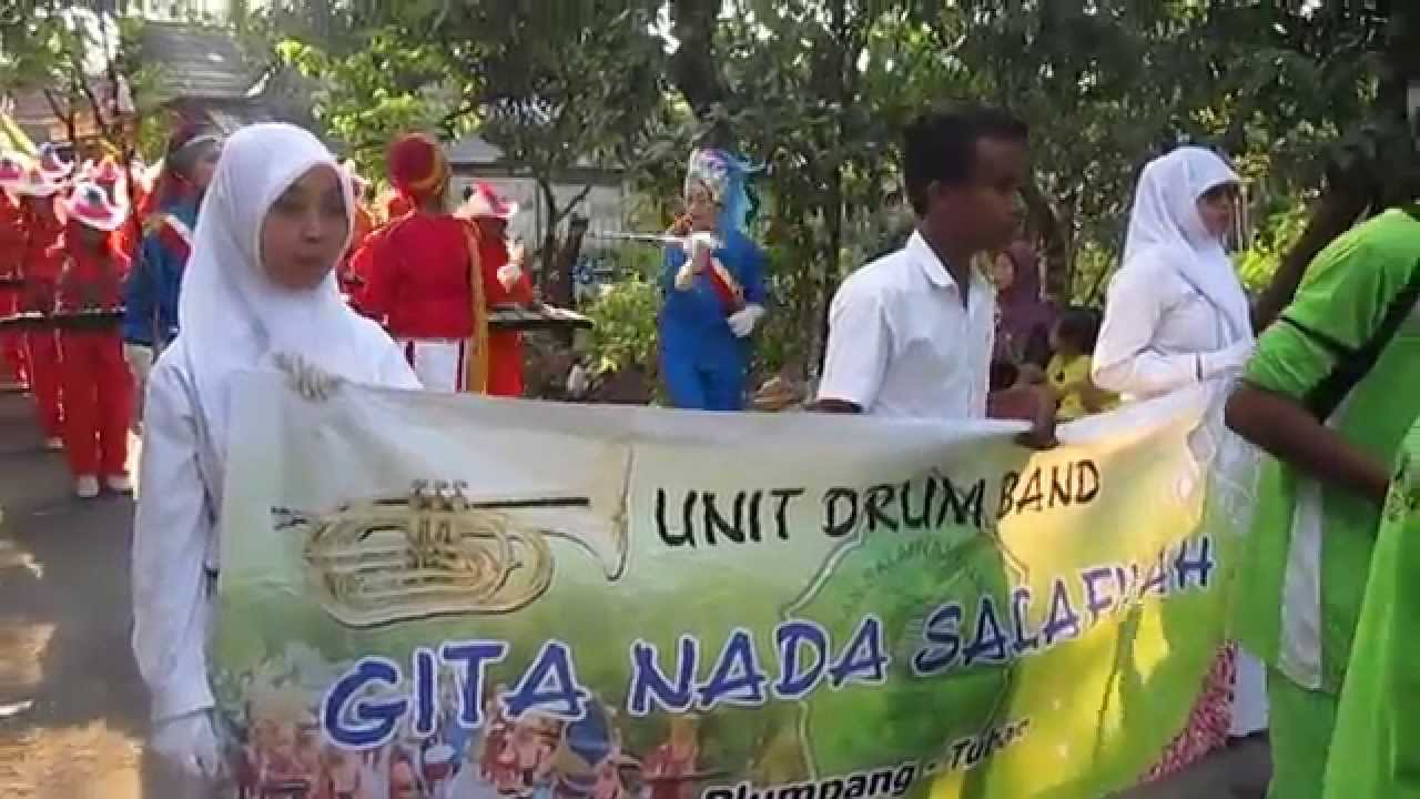DrumBand MTS Salafiyah Plumpang dalam Karnaval Plumpang 2014