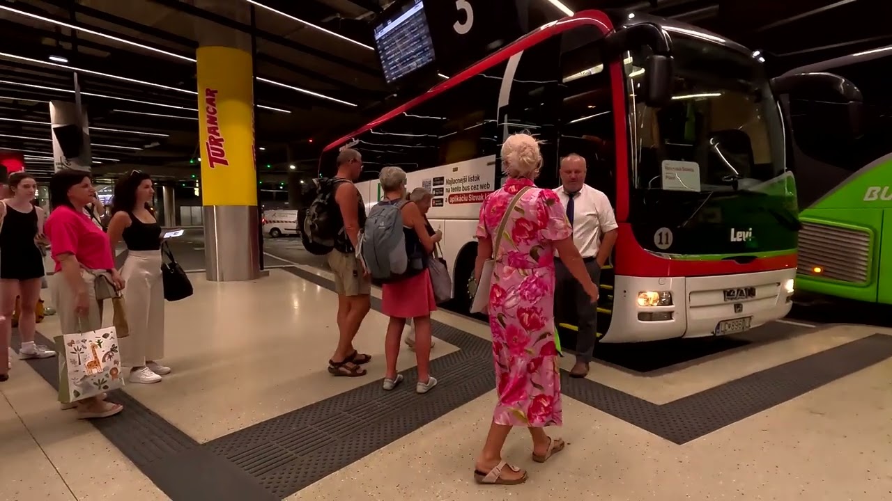 Autobusová stanica NIVY 2025