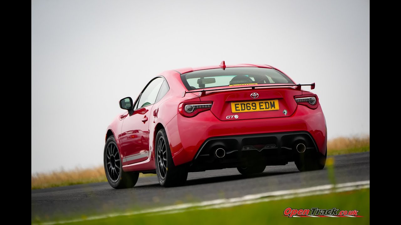 GT86 Bedford Autodrome trackday. Aug 2024.