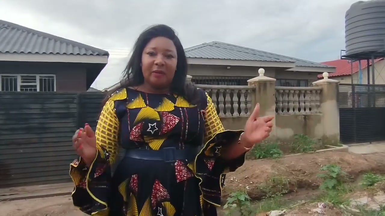 Clr Jane Bingari,  advises Glen View 7 Residents following Heaveh Rains