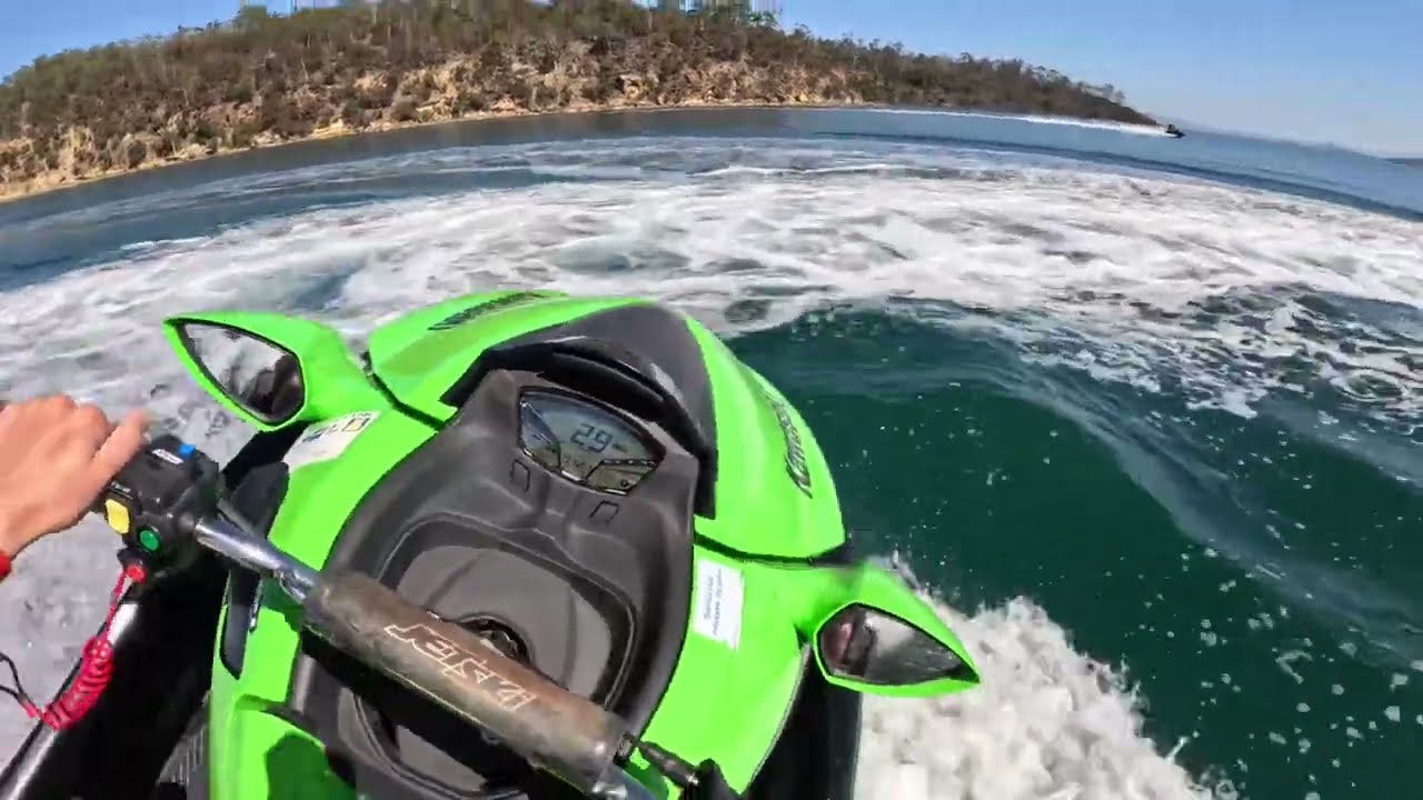 JetSkiing in southern Tasmania on a Kawasaki Ultra 310R raw footage