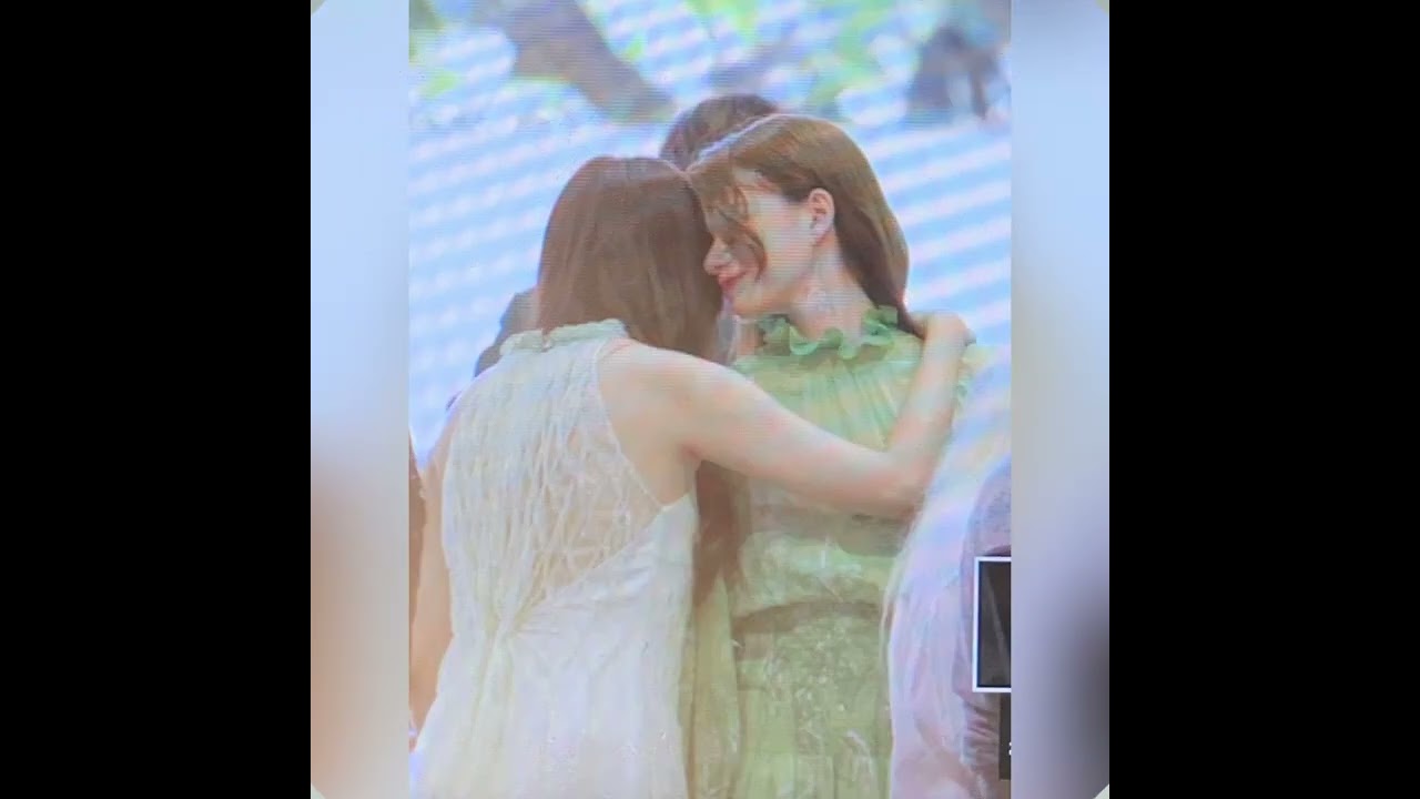 Freen&Becky / Future- Red Velvet