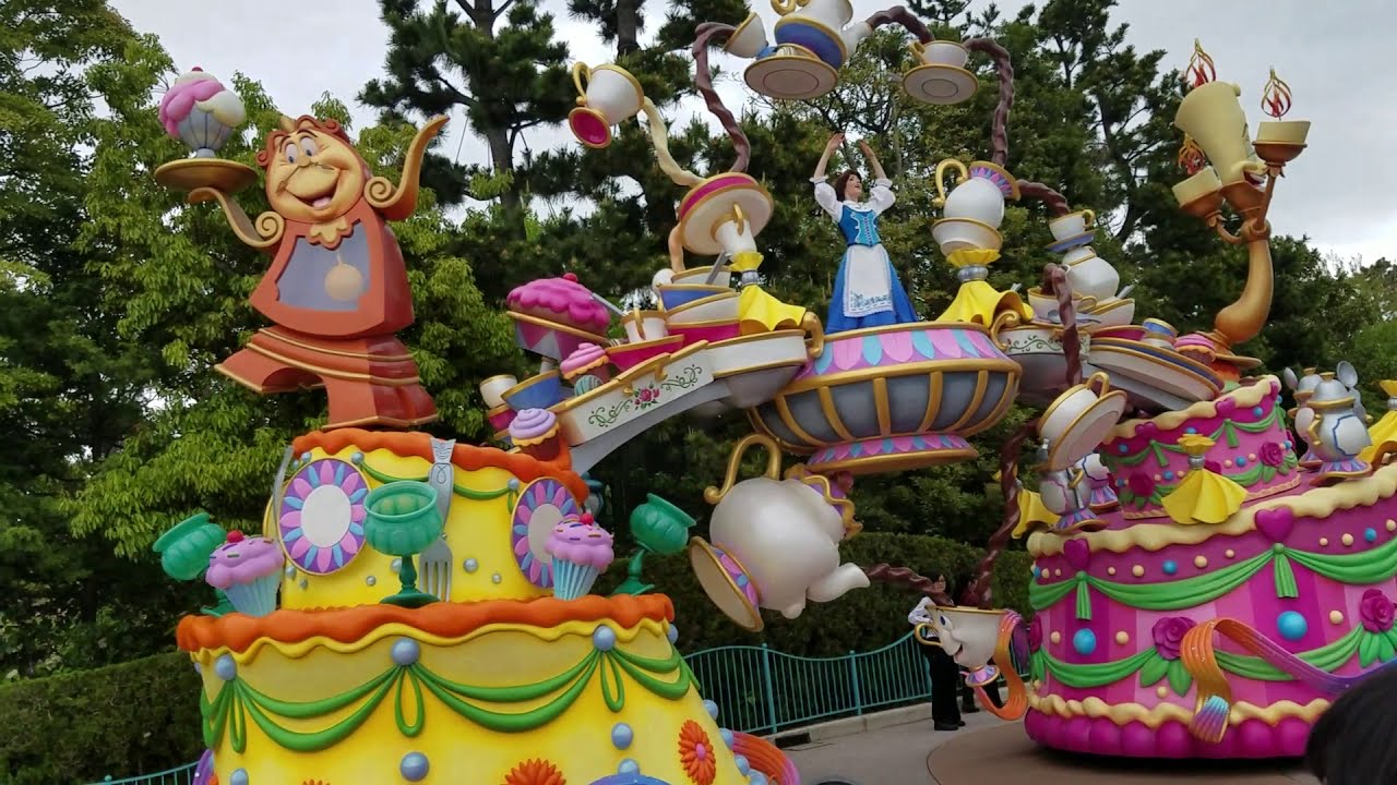 Tokyo Disneyland Dreaming Up Parade! - Best Parade in the World!
