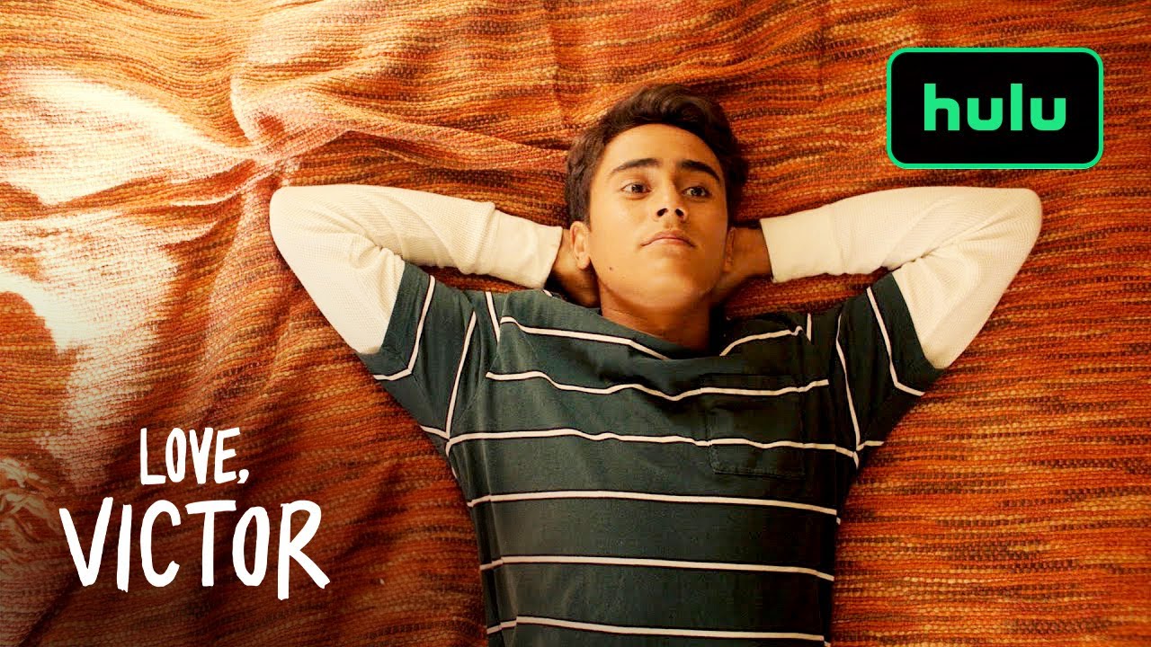 Victor Leaves a Message for Simon | Love, Victor | Hulu