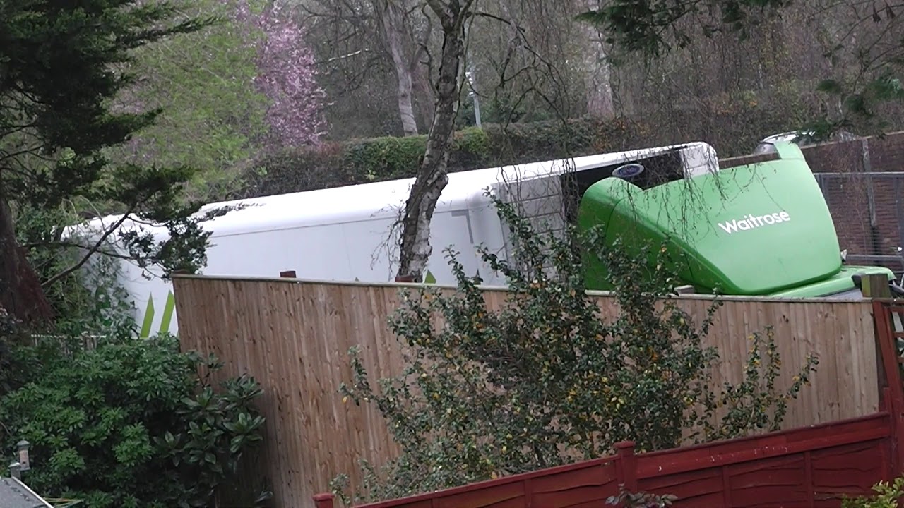 WAITROSE Belligerent Driver