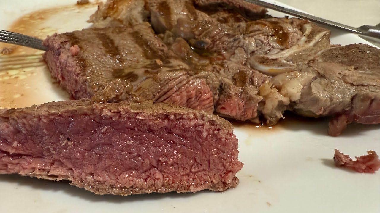 Come cucinare la bistecca in modo perfetto, trucchi e segreti. ￼