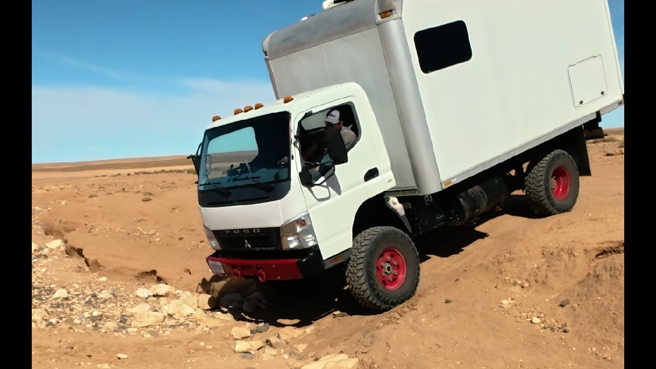 Trucker chicks in the Moroccan Desert - Trans Moroccan Trail