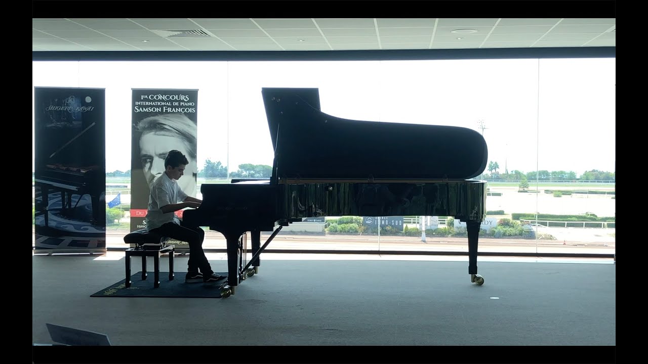 Can-Matteo Giansily (12 ans), 1er lauréat du 1er concours de piano Samson François (junior, cat. C).