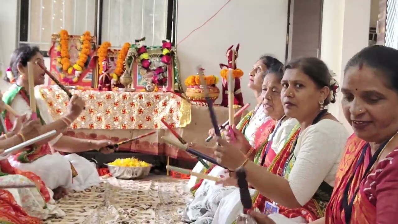 Jay Ambe anand garba mandal sadhali mobile number 9904492672,7201067321