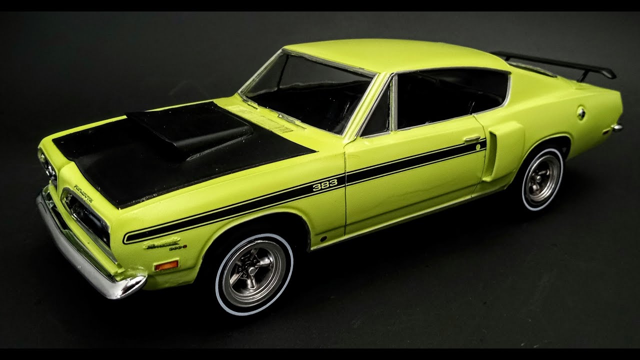 Сборка модели Plymouth Barracuda 383 1969 года в масштабе 1/25. Как собрать приборную панель, пок...