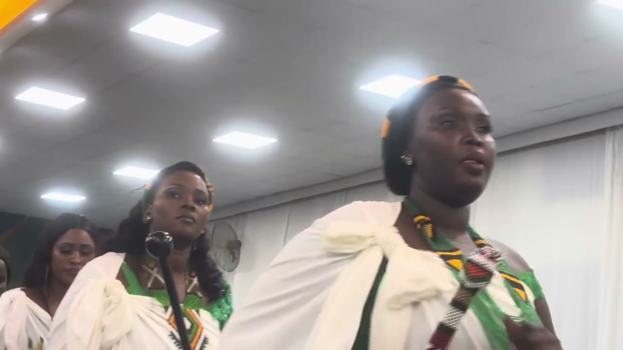 Fangak Girls aka as Wech Guotni during the launching of the Nyanhial Guog foundation Festival 