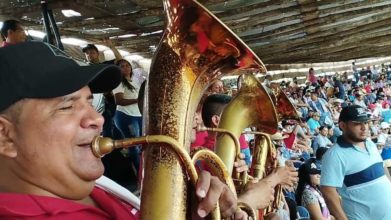 Banda Reina Del Porro De Rabolargo.Porro Juan Cárdenas
