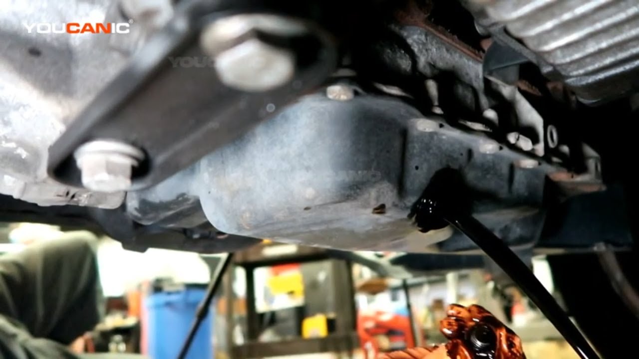 2009-2016 2.0L Volkswagen Tiguan - Oil Filter Replacement & Engine Oil Change - DIY