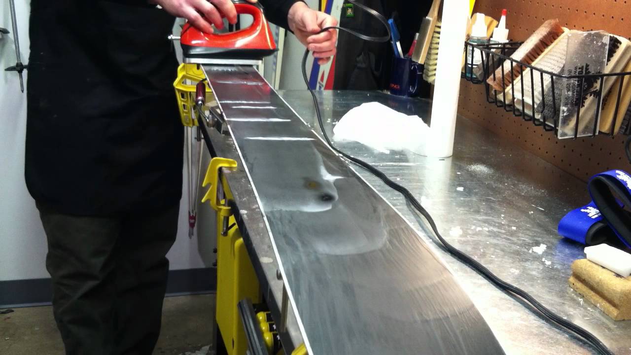 Basic Ski and Snowboard Hot Waxing