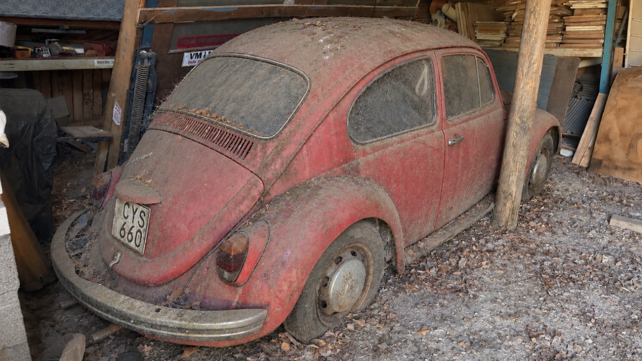 VW beetle Barn Find | Full Transformation