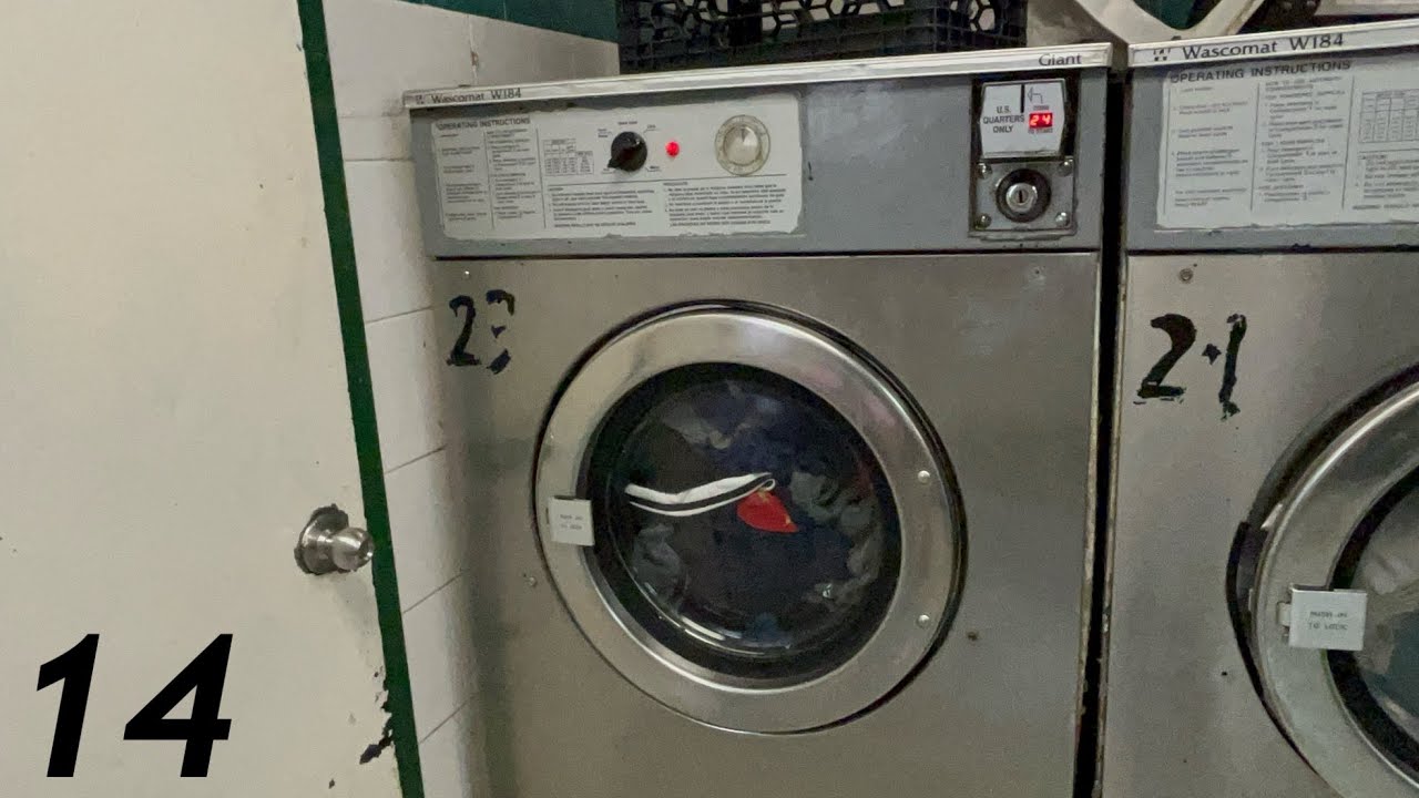 S4 E14 Wascomat W184 Hot Washday