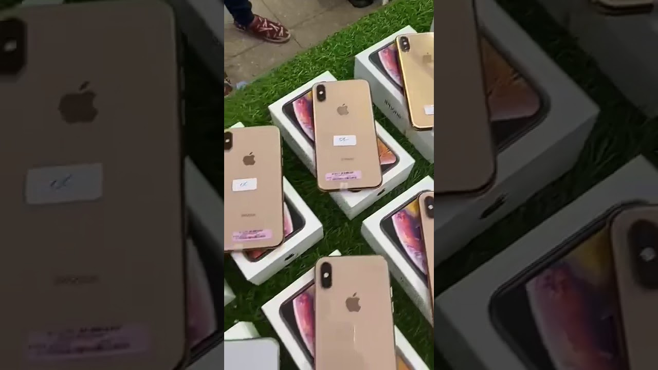 Iphone xs 64gb and 256gb used warranty out battery health 95+ best price lot with gst bill 