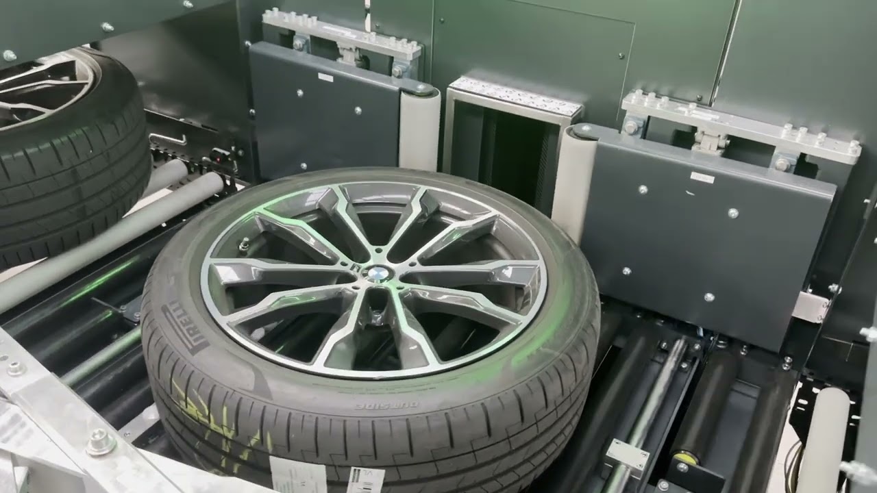 TireTech TW200 Radwaschanlage und FleetScan TS2 Prüfanlage