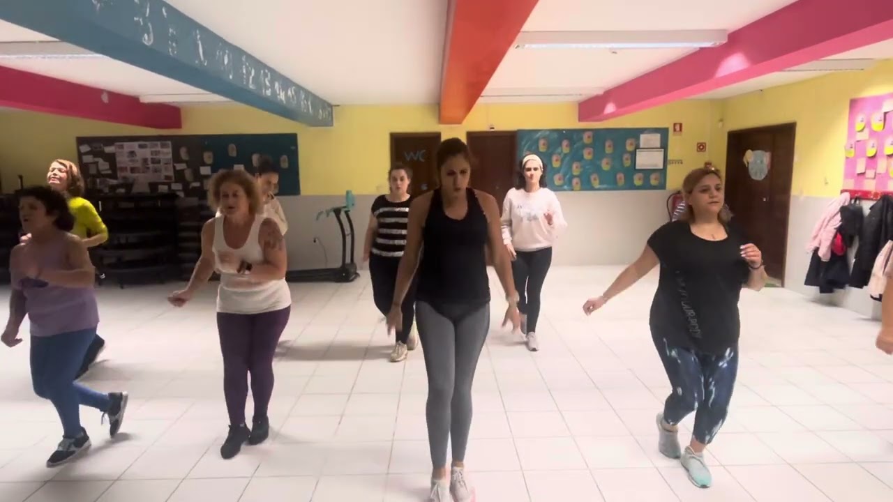 7AL3M deixa me ir coreografia zumba Nádia Oliveira  