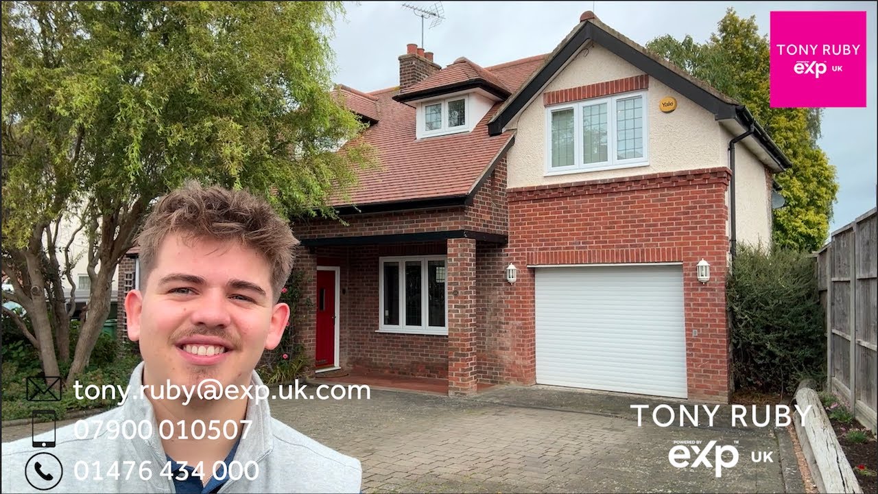 🏡 Spacious 4-Bed Detached Family Home | Flexible Living & Large Garden in Grantham
