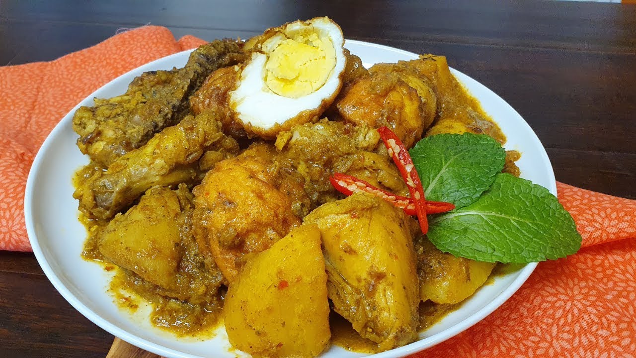 Mauritian Chicken Kalia ( Chicken with Potato and Fried Eggs )  - Episode 989