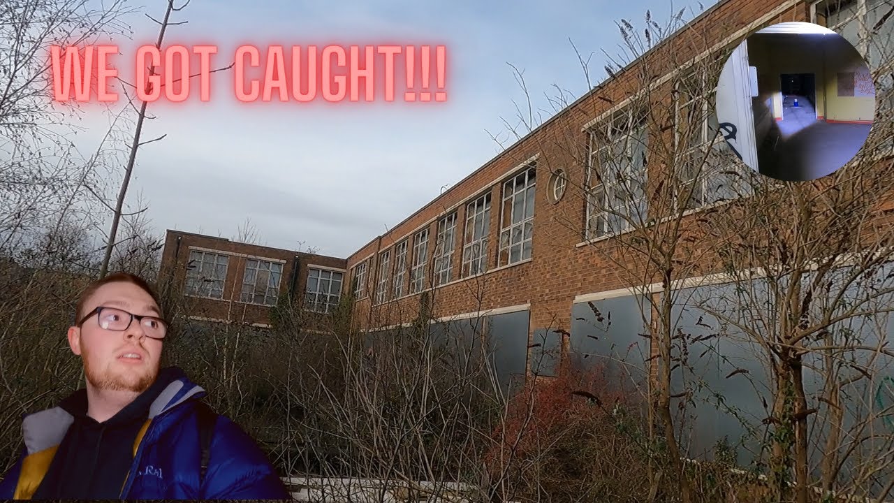 WE GOT CAUGHT BY SECURITY!!!- Exploring An Abandoned School.