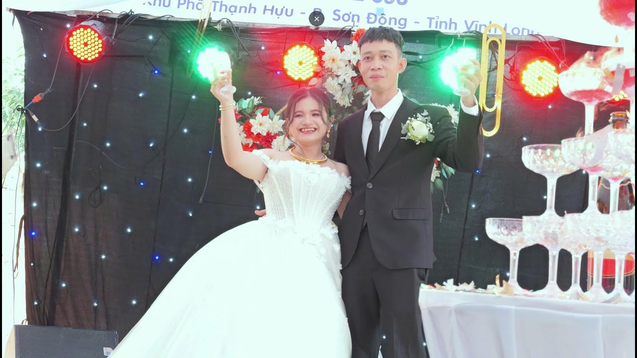 Hoài Lương & Cẩm Tú 14.12.2025