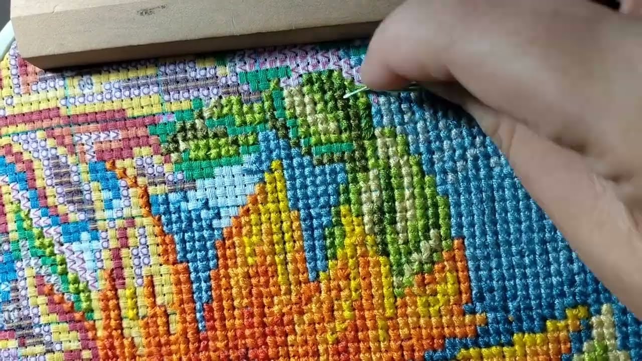 CROSS STITCH TIMELAPSE 