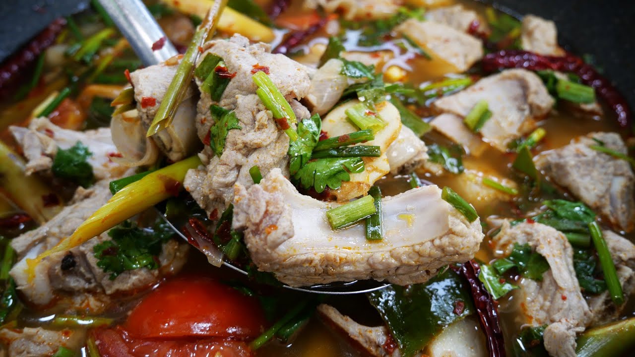 ต้มแซ่บซี่โครงหมู เปื่อยนุ่มทำง่าย อร่อยมาก