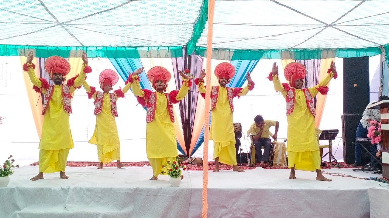 Azaad Parindey Bhangra Masih song🎵 🎤✝️Easter meeting✝️