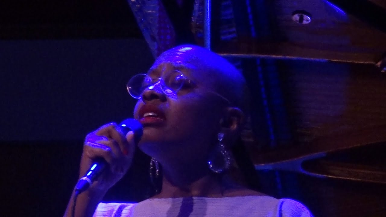 Cécile McLorin Salvant - Until (Sting cover), TivoliVredenburg Utrecht 04-06-2023