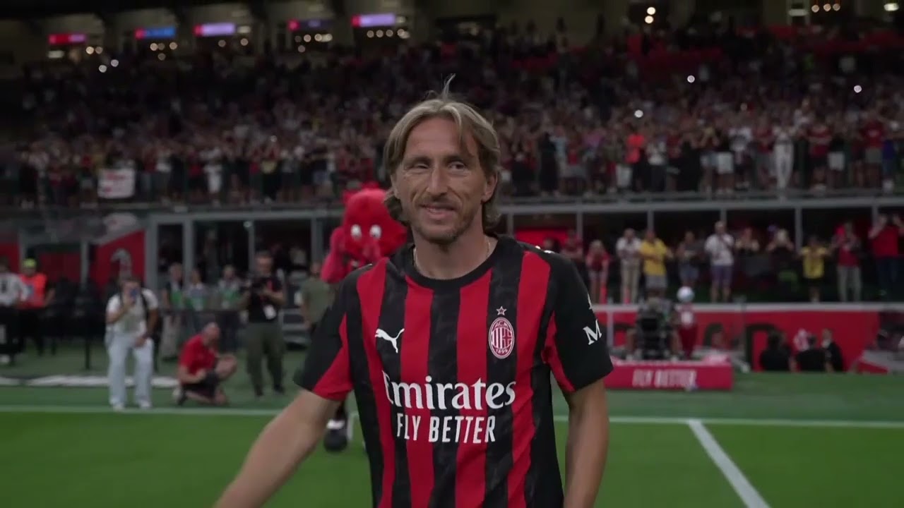 Luka Modrić Presentation at San Siro
