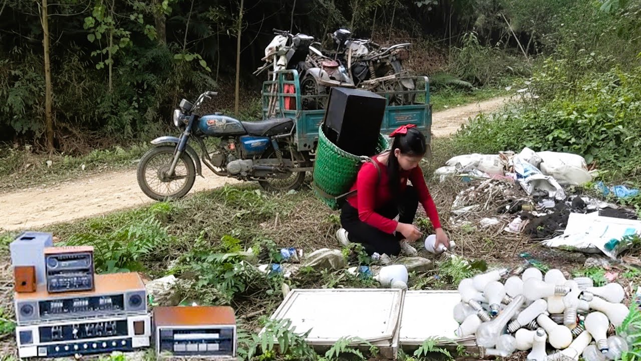 Mechanical Girl Uses Expert Techniques to Repair Powerful Speakers and Restore Damaged Light Bulbs