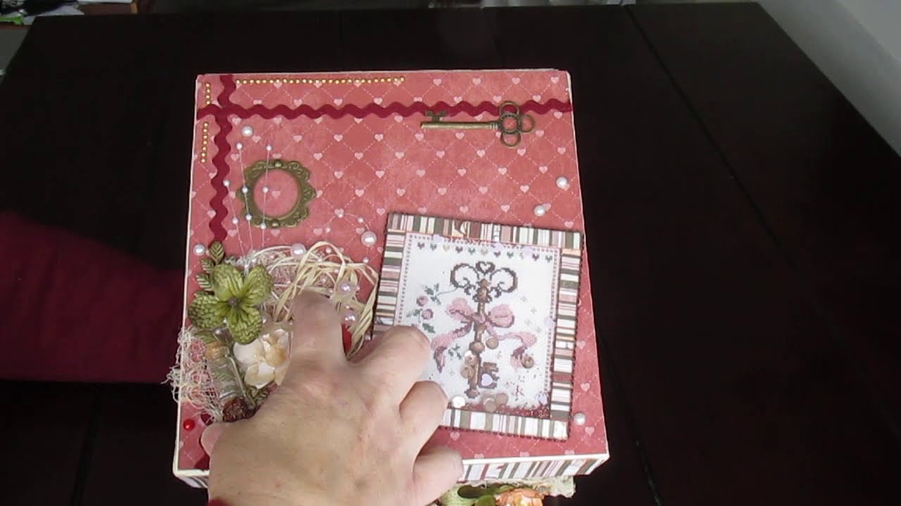 Album En-boite "Only You" (St-Valentin) | Le Dévoilement | Scrapbooking