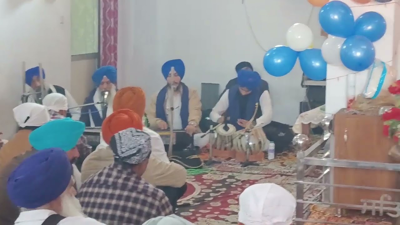 ਗੁਰੂ ਰਵਿਦਾਸ ਜੀ ਤੇ ਜਨਮ ਦਿਨ ਦੀ ਸਾਰੀ ਸੰਗਤ ਨੂੰ ਵਧਾਈ ਵੀਡੀਓ ਵਧੀਆ ਲੱਗੀ ਤਾਂ ਲਾਇਕ ਸ਼ੇਅਰ ਕਰੋ ਜੀ 🙏🙏