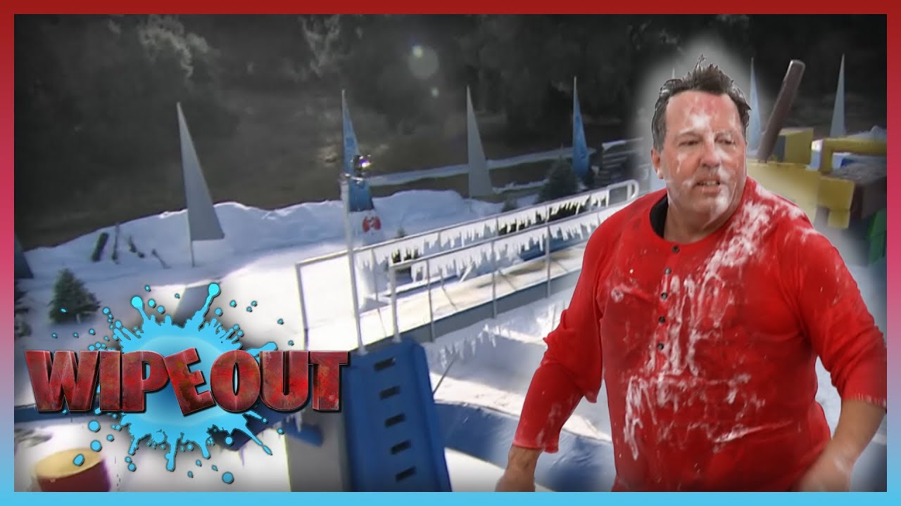This Guy Chose To Spend His Vacation on Wipeout |Full Episode | Wipeout USA | S4 E4