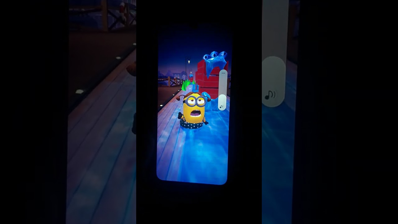 Играю в игру Minion rush (миньоны). Забираю свои награды.