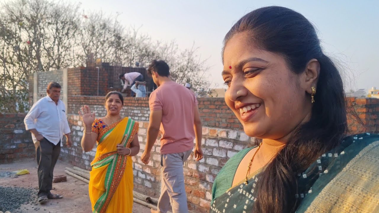 जया ताई/अर्चना ताई आल्या मला भेटायला..😃 मस्त टेस्टी पावभाजी, मसूर पुलाव..😋 मसाले तयार केले..😊
