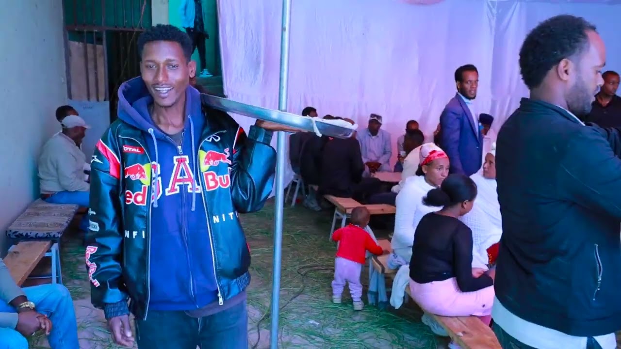 ዋዕላ ደቂ ዑሪ ዑቅባ ገርግስ  20/11/2017ዓም ግ ኣብ ዓዲግራት ንዓመታ ሚካኤል ሓምለይ ክይንራሳሳዕ ክሳብ ሽዑ  ኣብዘዘሎኹሙዎ ሰላምን ጥዕና ያሃብኩም ።
