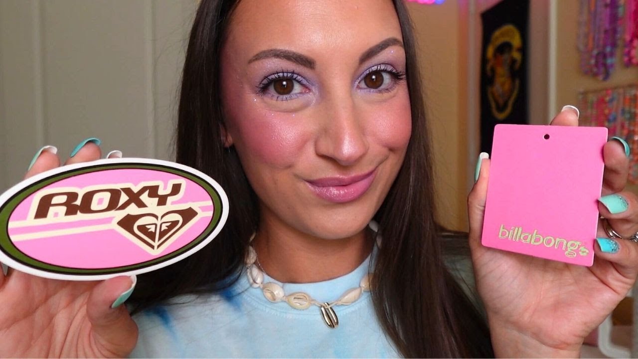 ASMR Things from My Childhood Y2K Bedroom 🌊 (tracing & tapping)