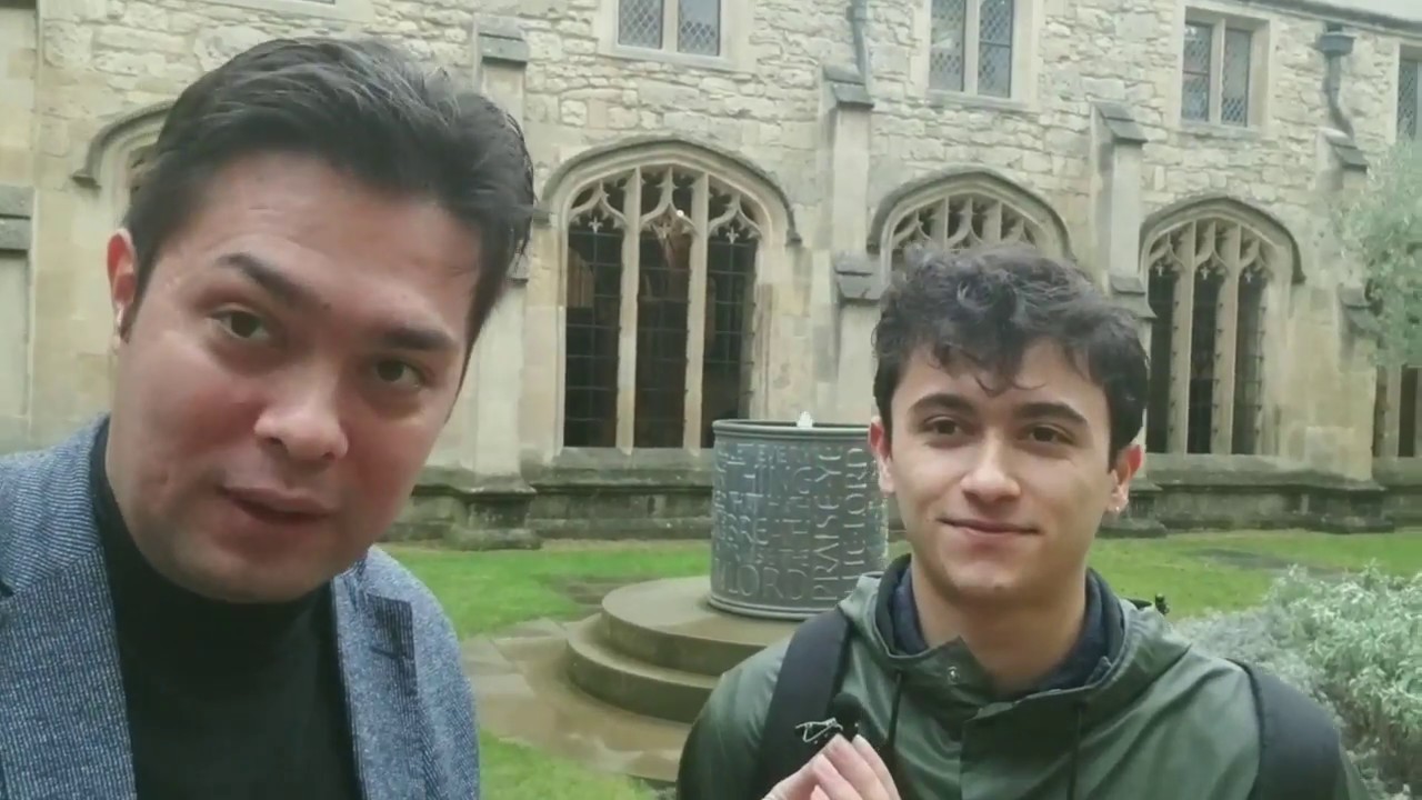 Oxford Universitetidagi 20 yoshli USTOZIM