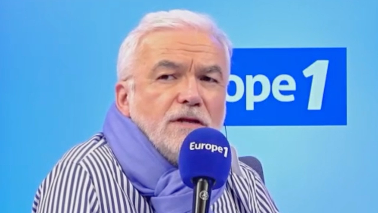 Pascal Praud sur Franck Dubosc : 
